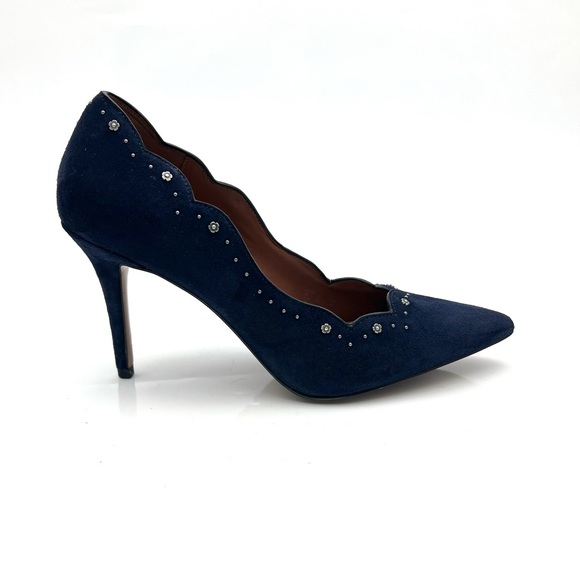 Coach Shoes Coach Waverly Scalloped Flower Stud Suede Leather Pumps Size 75 Poshmark